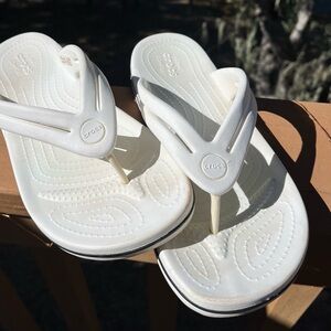 Crocs Crocband Womens Size 9 White Comfort Flip Flops